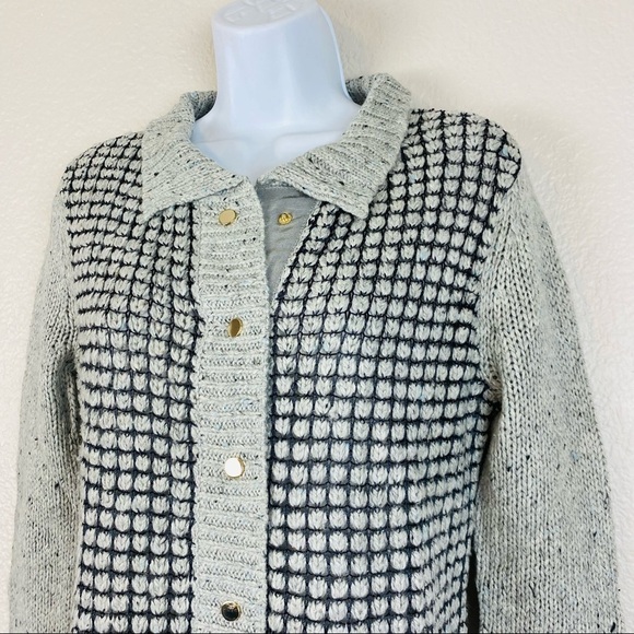 CAbi Square Stitch Grey Cardigan Sweater Size S - Picture 4 of 11